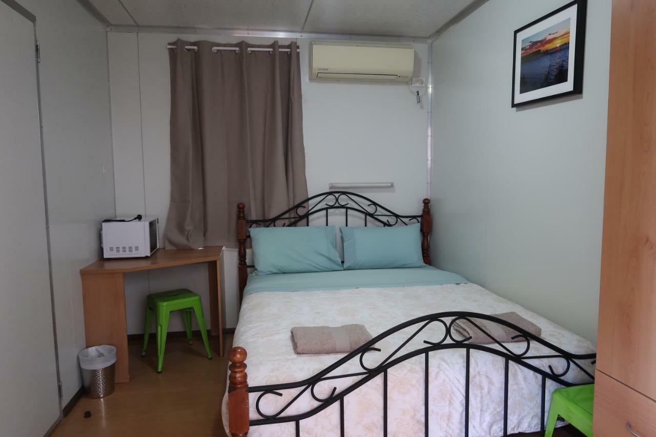 Mud Crab Motel Дербі Екстер'єр фото